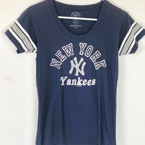 NY Yankees Women’s Tee SZ M